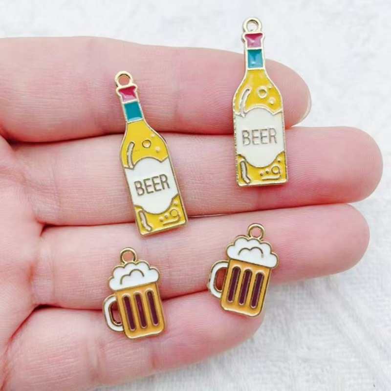 20 قطعة من قلادات زجاجات البير - مراجعة Beer & Wine Jockey Plaza Shopping وسعره